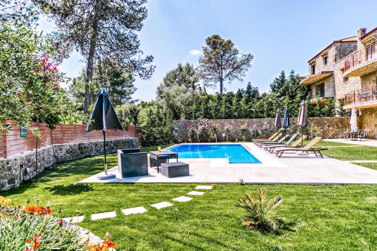 Filia Stone Villa Gouvia Exteriér fotografie